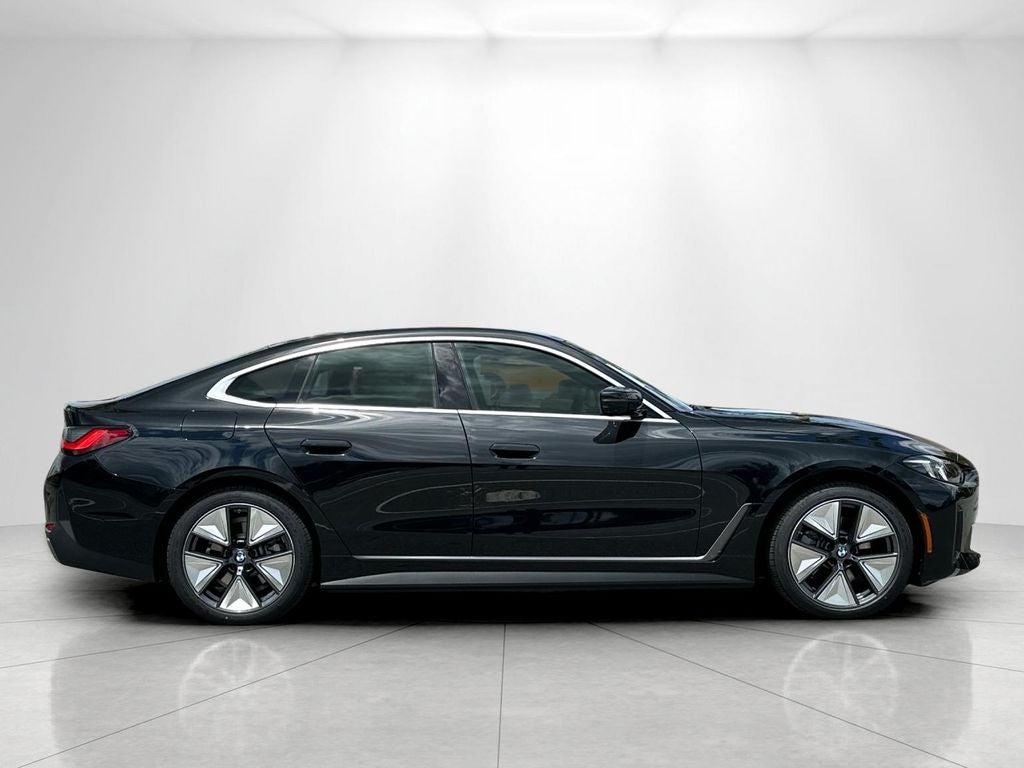 2026 BMW i4 eDrive40