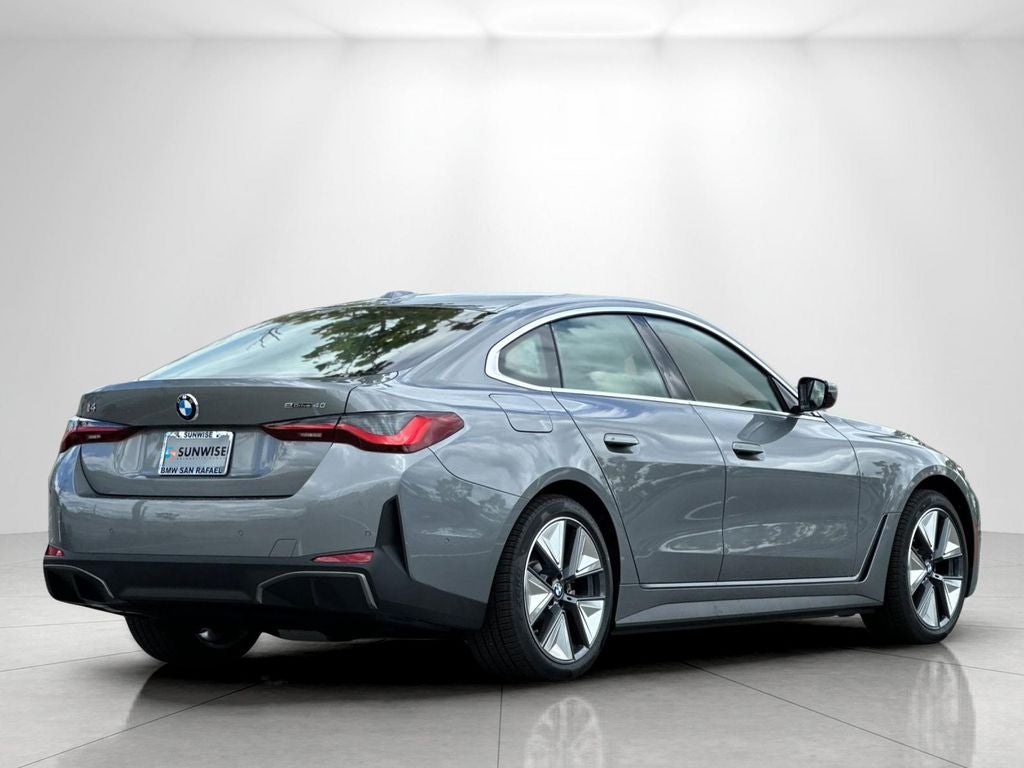 2026 BMW i4 eDrive40