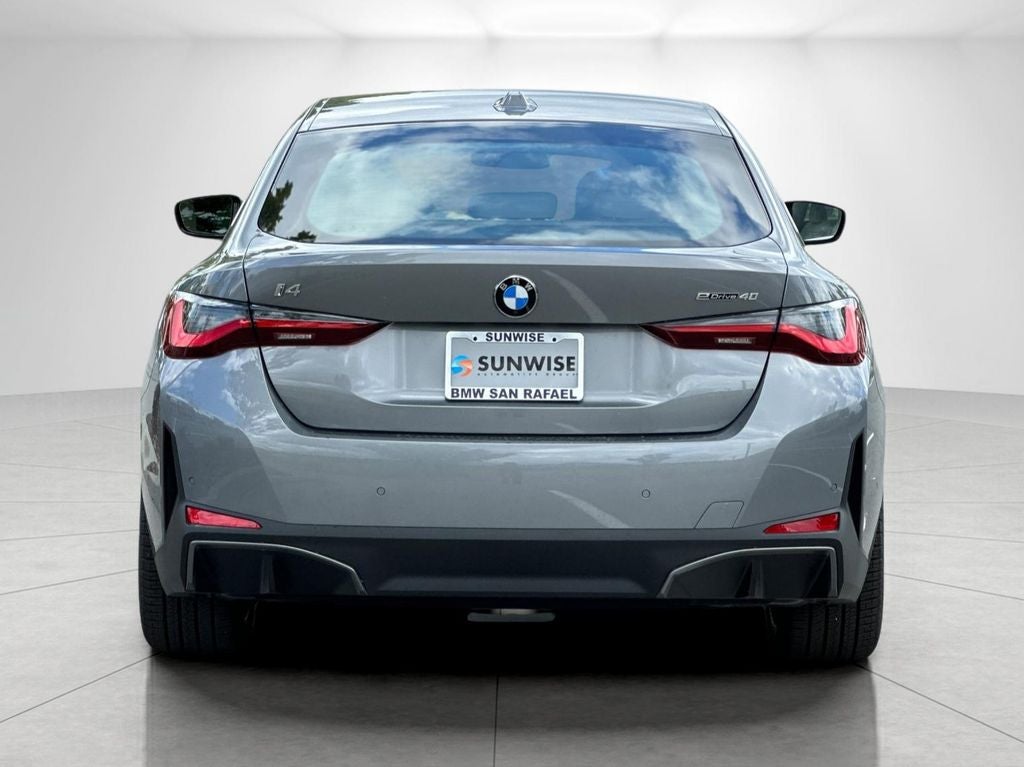2026 BMW i4 eDrive40