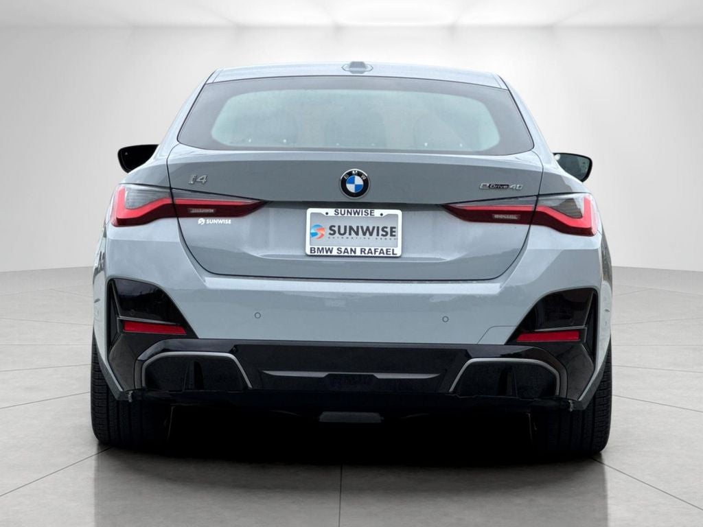 2026 BMW i4 eDrive40