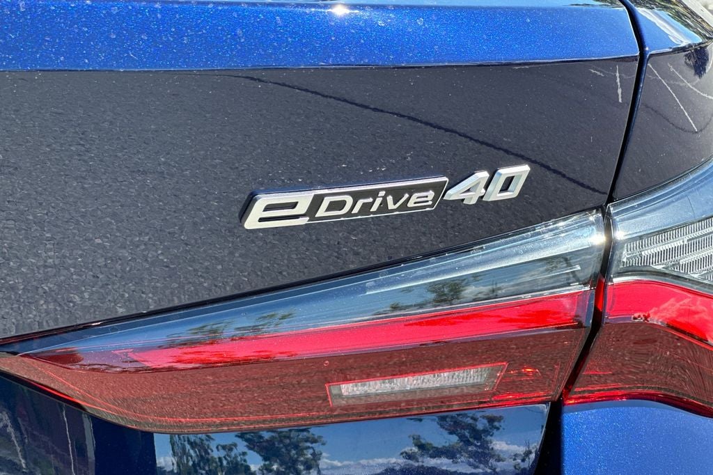 2026 BMW i4 eDrive40