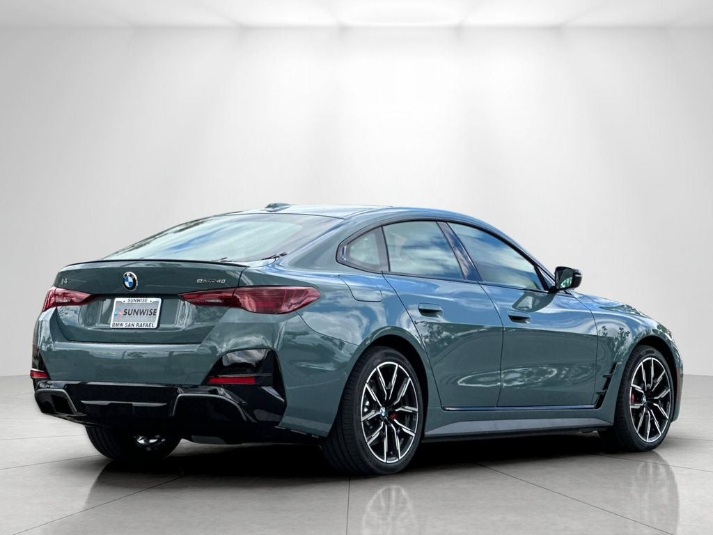 2026 BMW i4 eDrive40