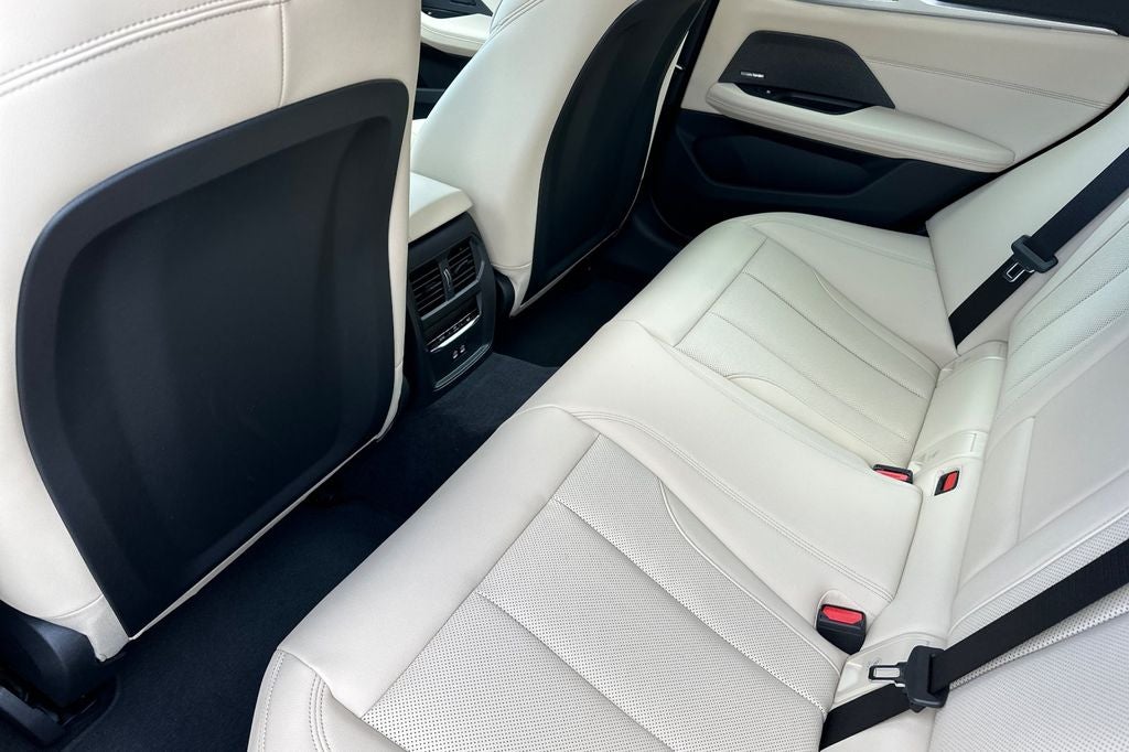 2026 BMW i4 eDrive40