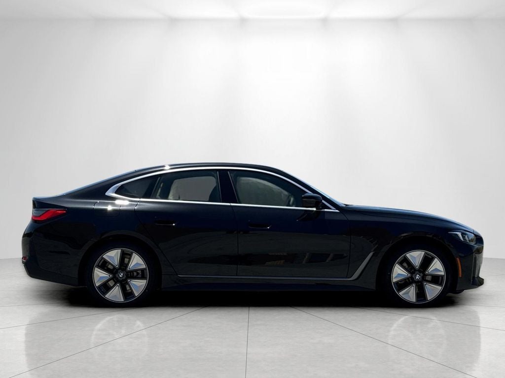2026 BMW i4 eDrive40