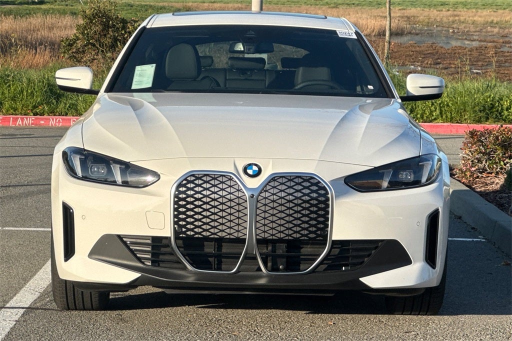 2026 BMW i4 eDrive40