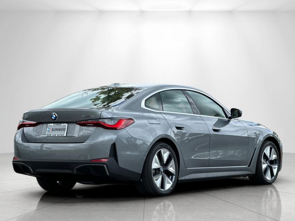 2026 BMW i4 eDrive40