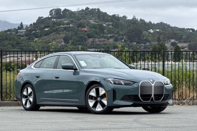 2026 BMW i4 eDrive40