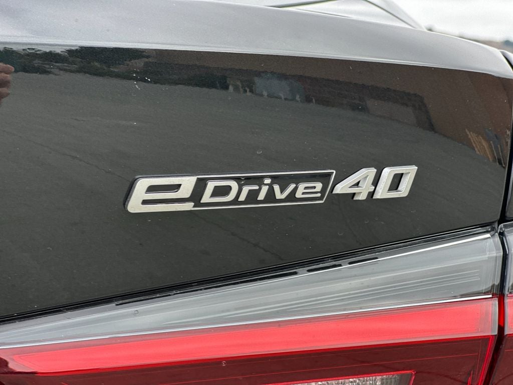 2026 BMW i4 eDrive40