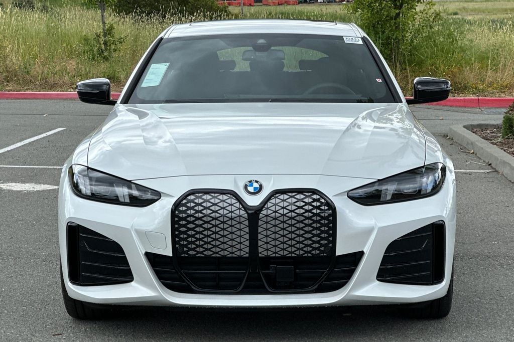 2026 BMW i4 eDrive40