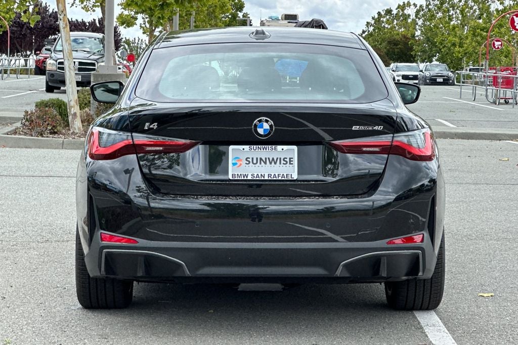 2026 BMW i4 eDrive40