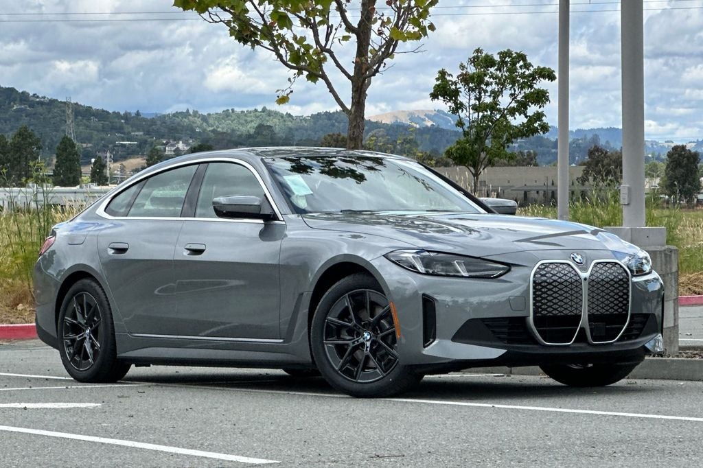 2026 BMW i4 eDrive40