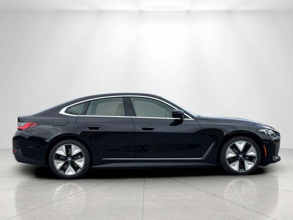 2026 BMW i4 eDrive40