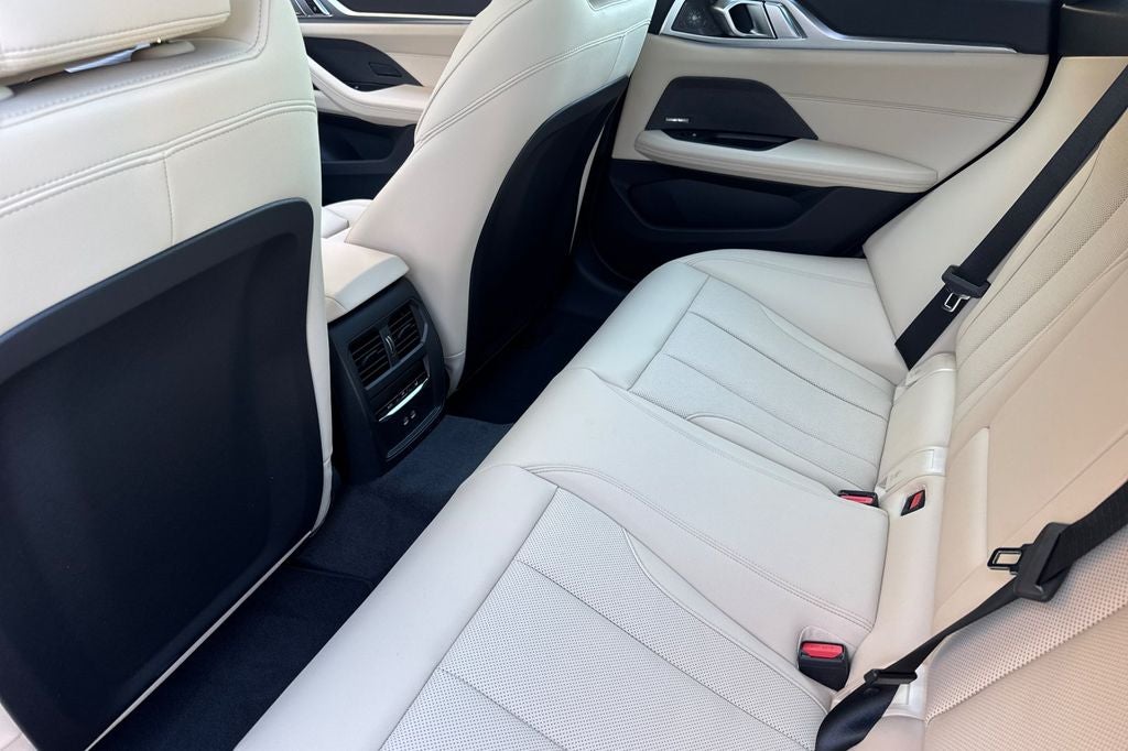 2026 BMW i4 eDrive40