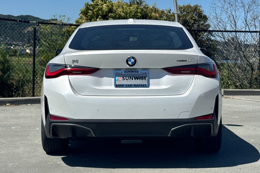 2026 BMW i4 eDrive40