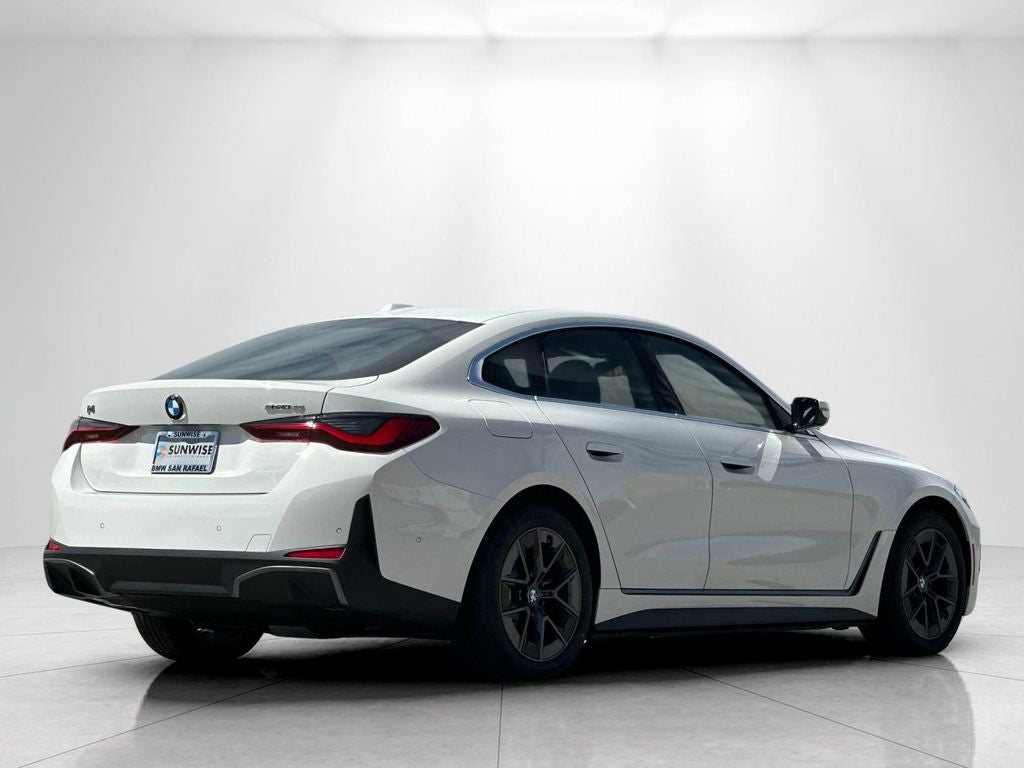 2026 BMW i4 eDrive40
