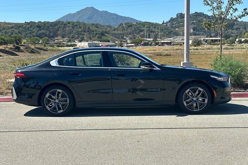 2026 BMW i5 eDrive40