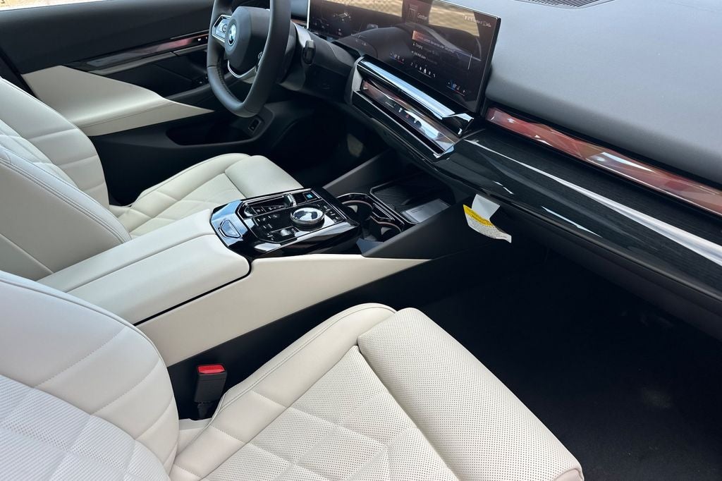 2026 BMW i5 eDrive40