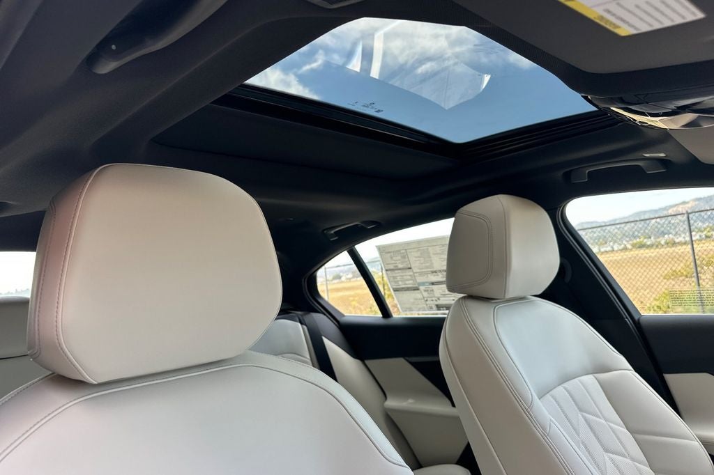 2026 BMW i5 eDrive40