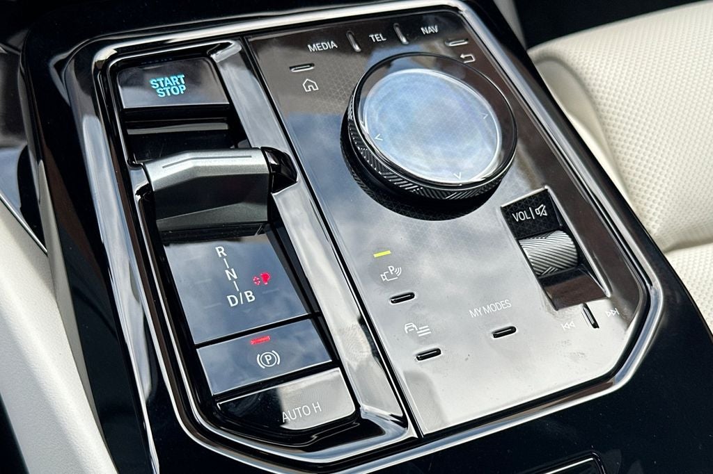 2026 BMW i5 eDrive40