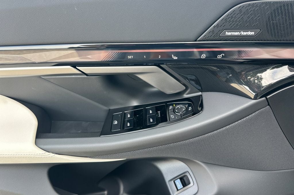 2026 BMW i5 eDrive40