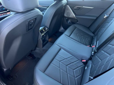 2027 BMW i5 eDrive40