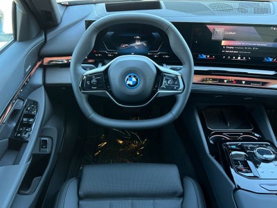 2027 BMW i5 eDrive40