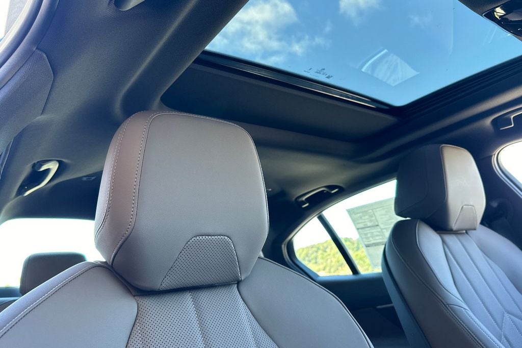 2026 BMW i5 eDrive40