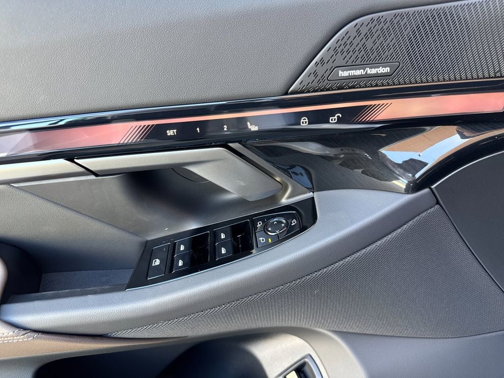 2027 BMW i5 eDrive40