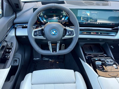 2027 BMW i5 eDrive40