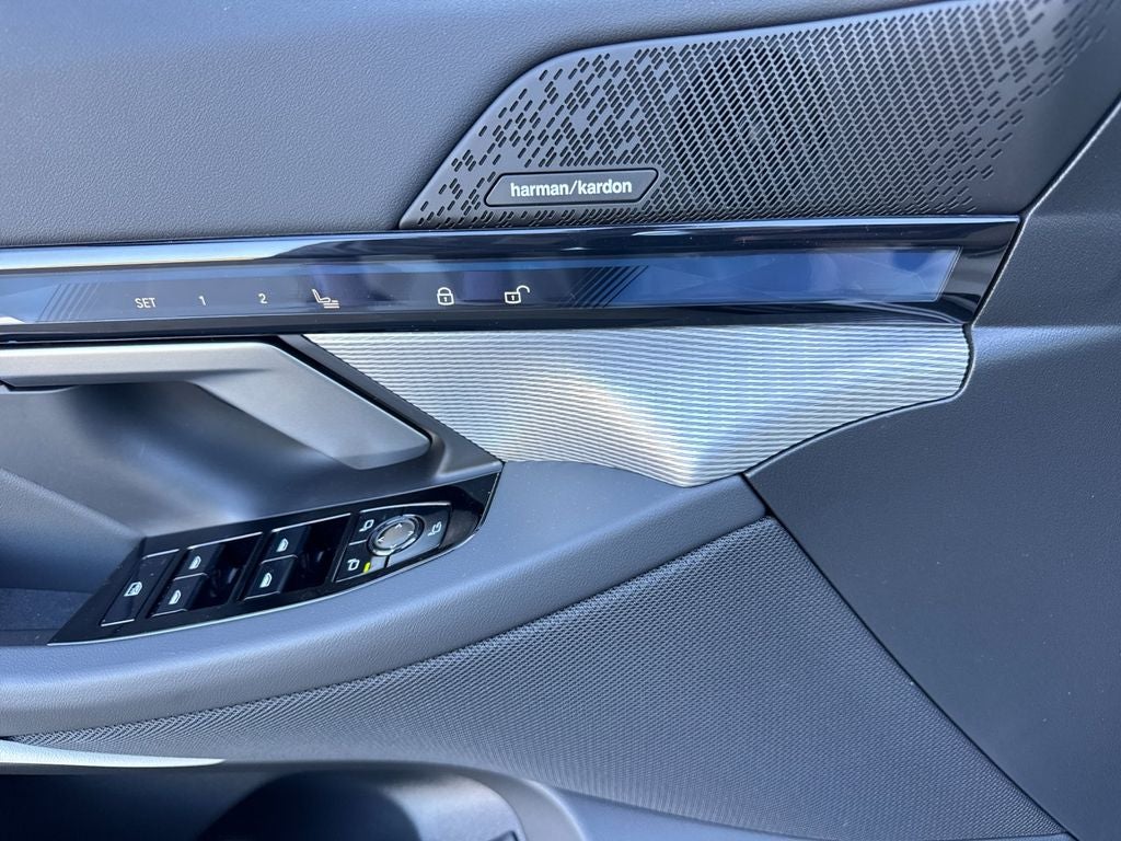 2027 BMW i5 eDrive40