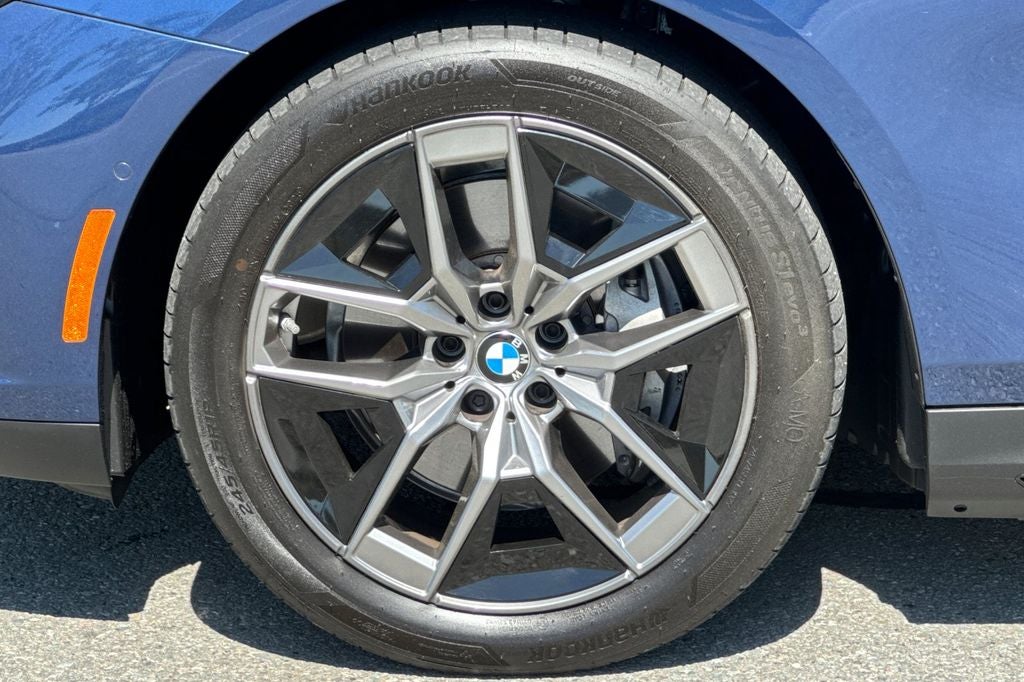 2026 BMW i5 eDrive40
