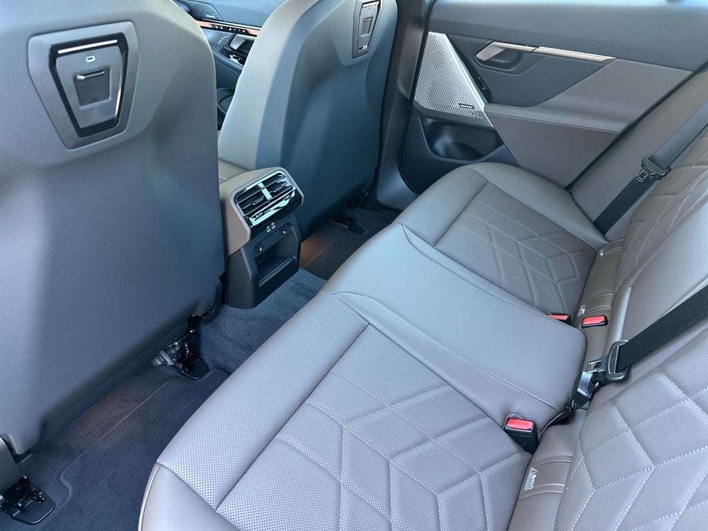 2027 BMW i5 eDrive40