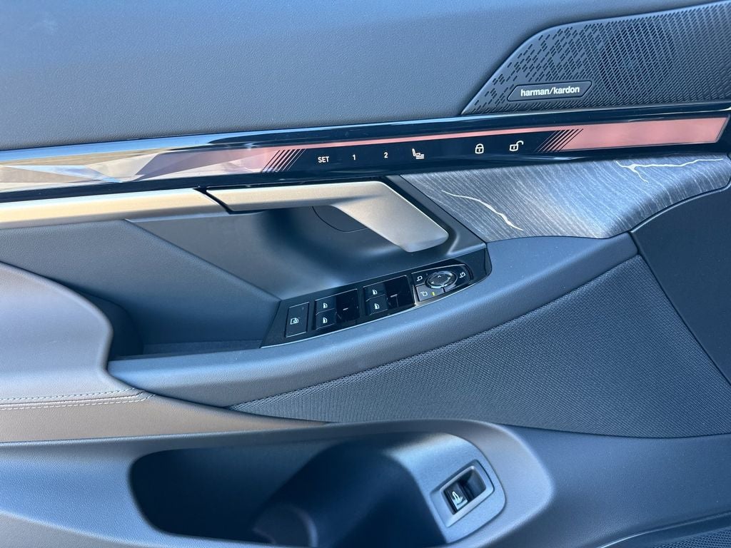 2027 BMW i5 eDrive40