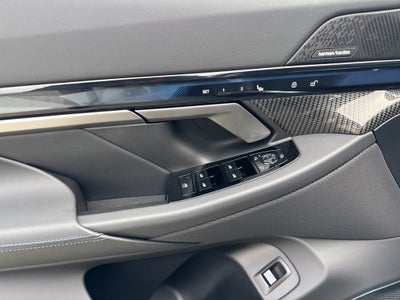 2027 BMW i5 eDrive40