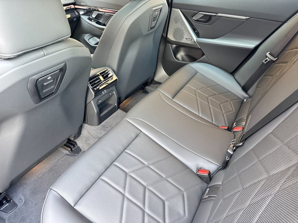 2027 BMW i5 eDrive40