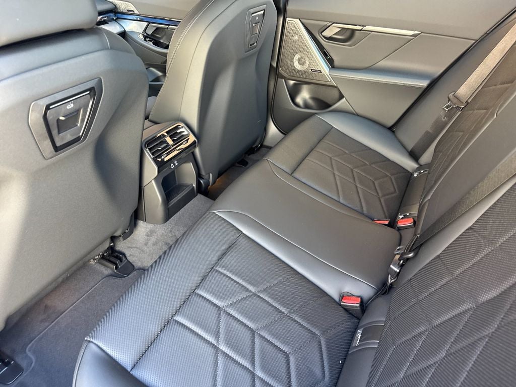 2027 BMW i5 eDrive40