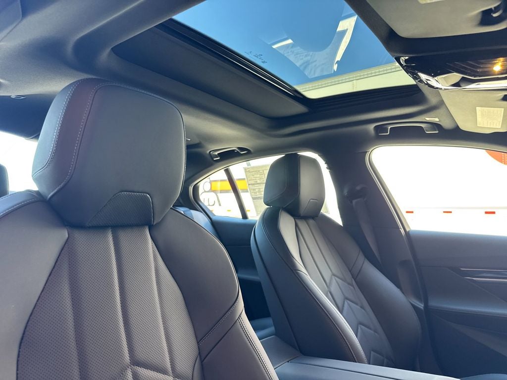 2027 BMW i5 eDrive40