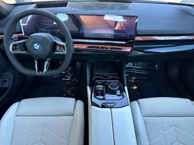2027 BMW i5 eDrive40