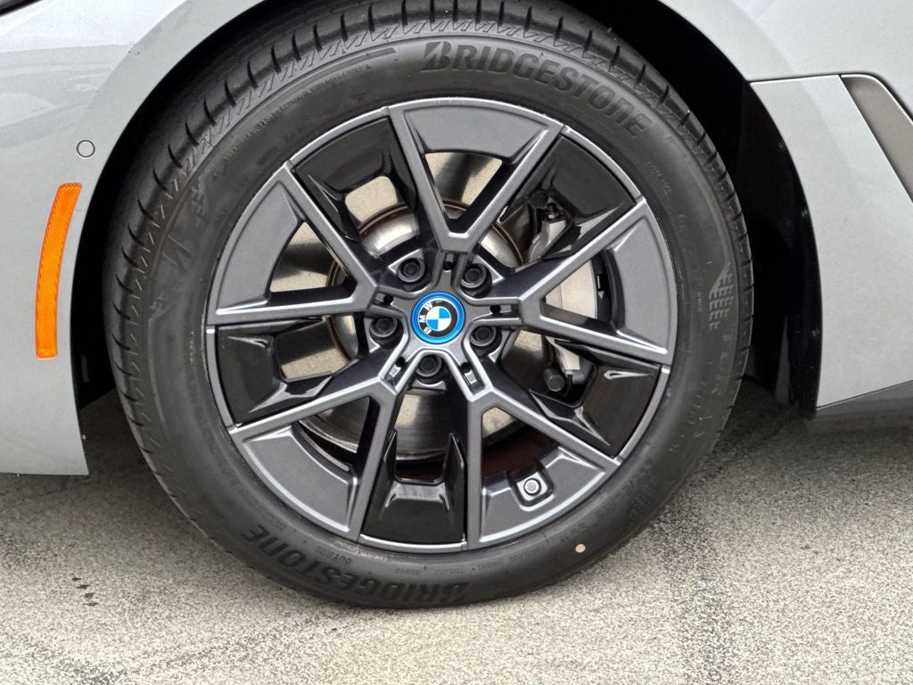 2024 BMW i4 eDrive40