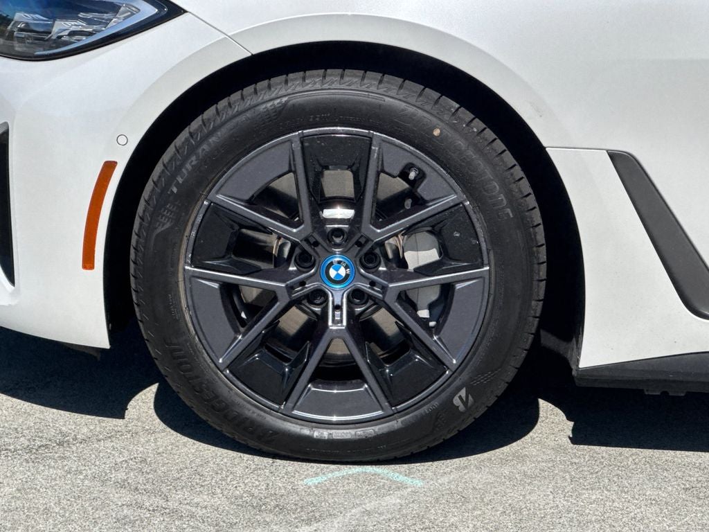 2023 BMW i4 eDrive40