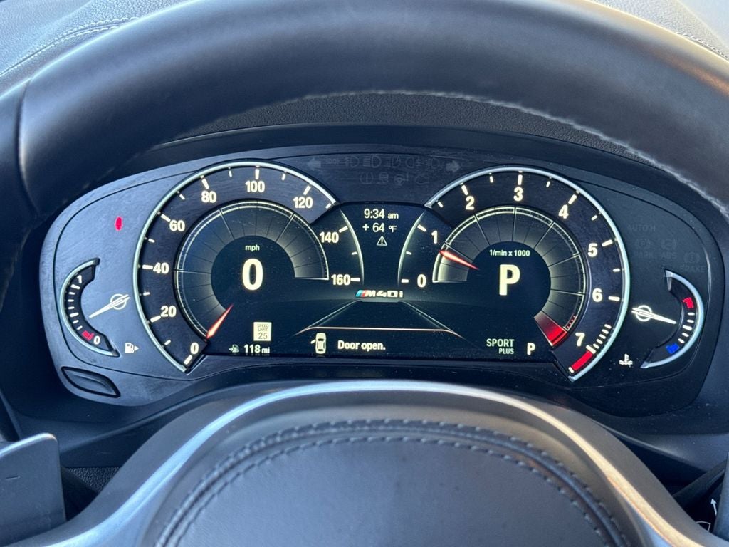 2024 Volvo XC40 Ultimate