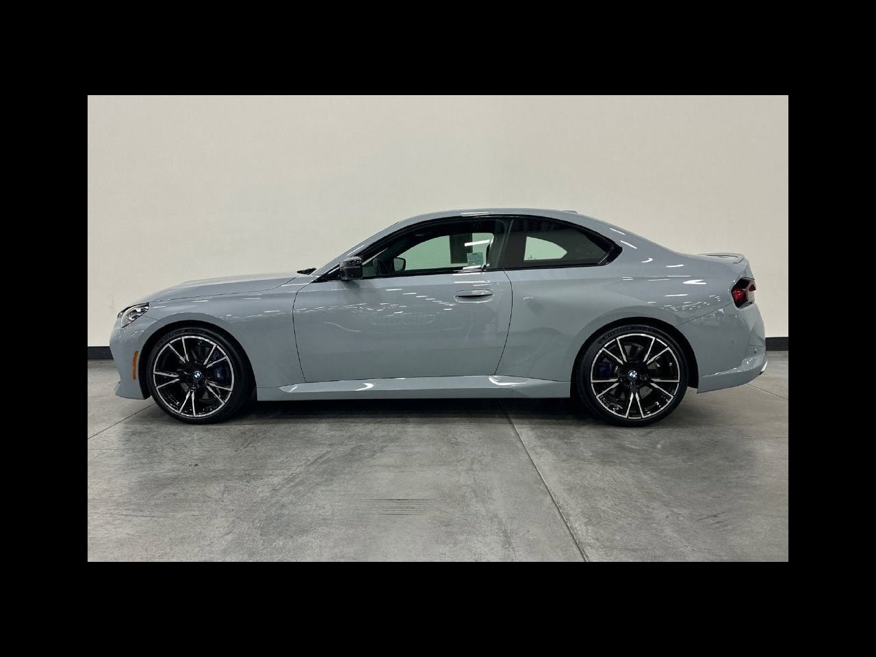 2025 BMW 2 Series M240i