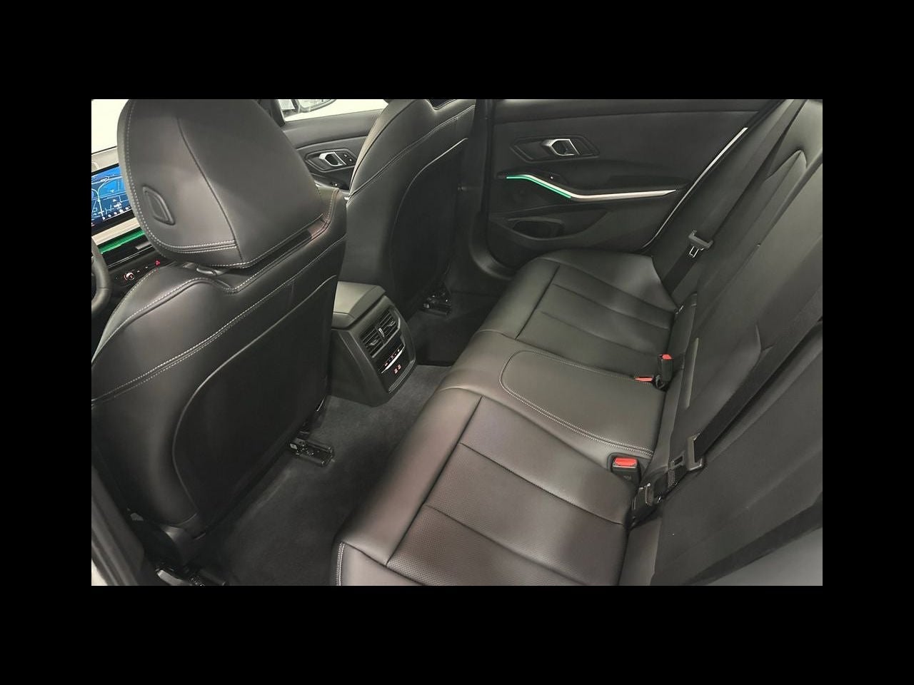 2026 BMW 3 Series 330i