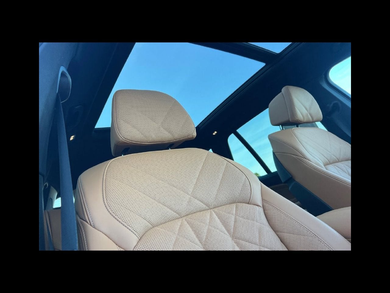 2024 BMW X5 M60i