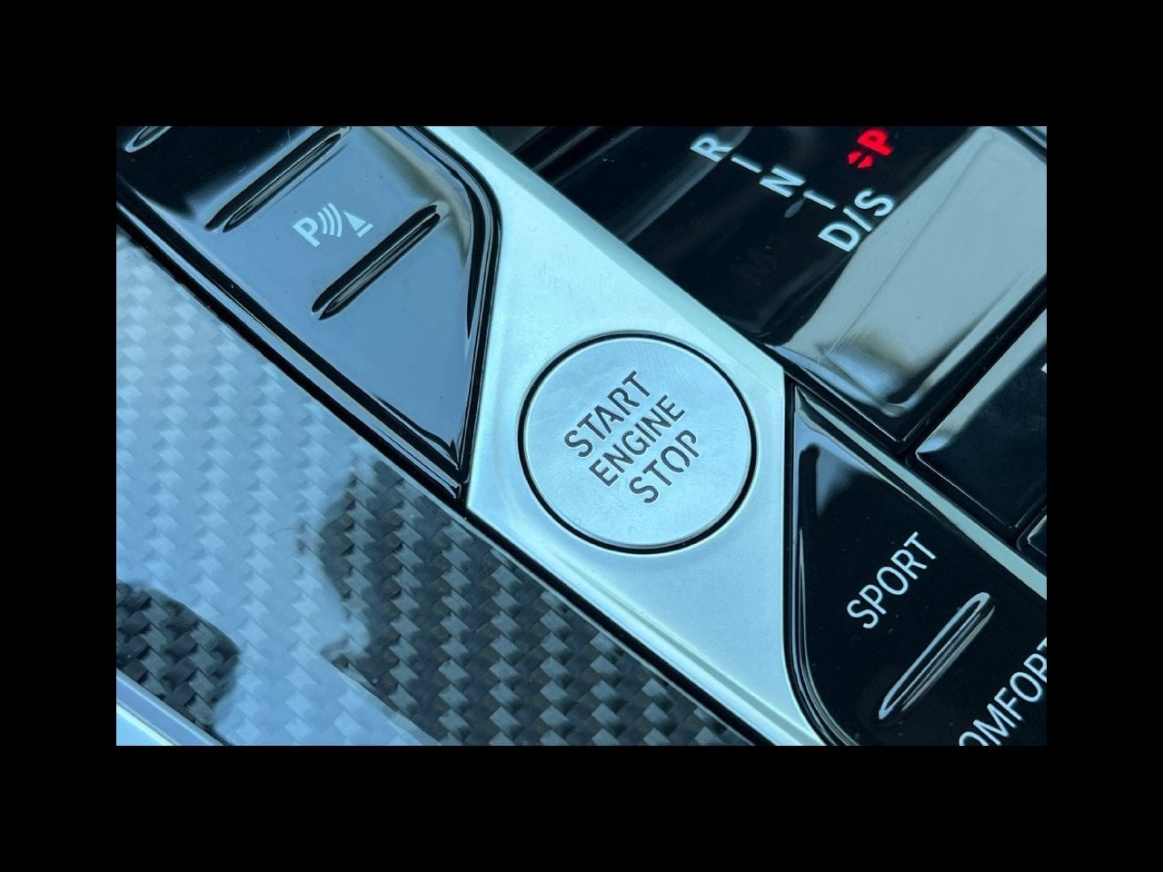 2024 BMW X5 M60i