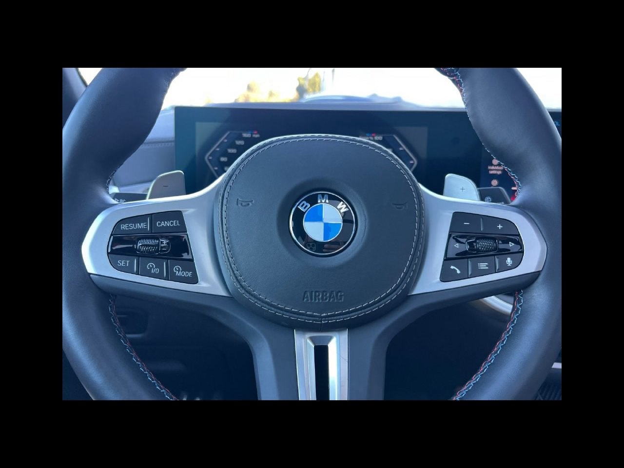 2024 BMW X5 M60i