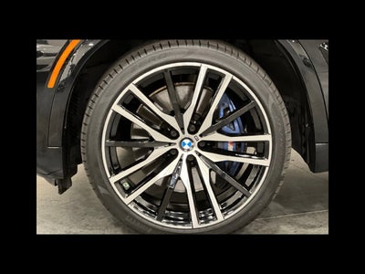 2024 BMW X5 M60i