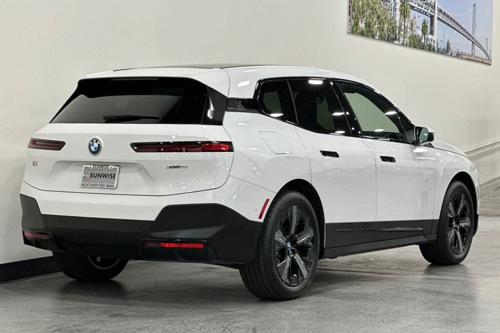 2024 BMW iX xDrive50