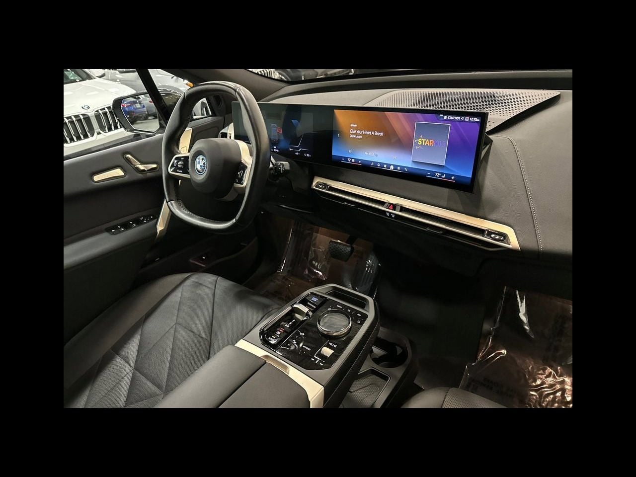 2024 BMW iX xDrive50