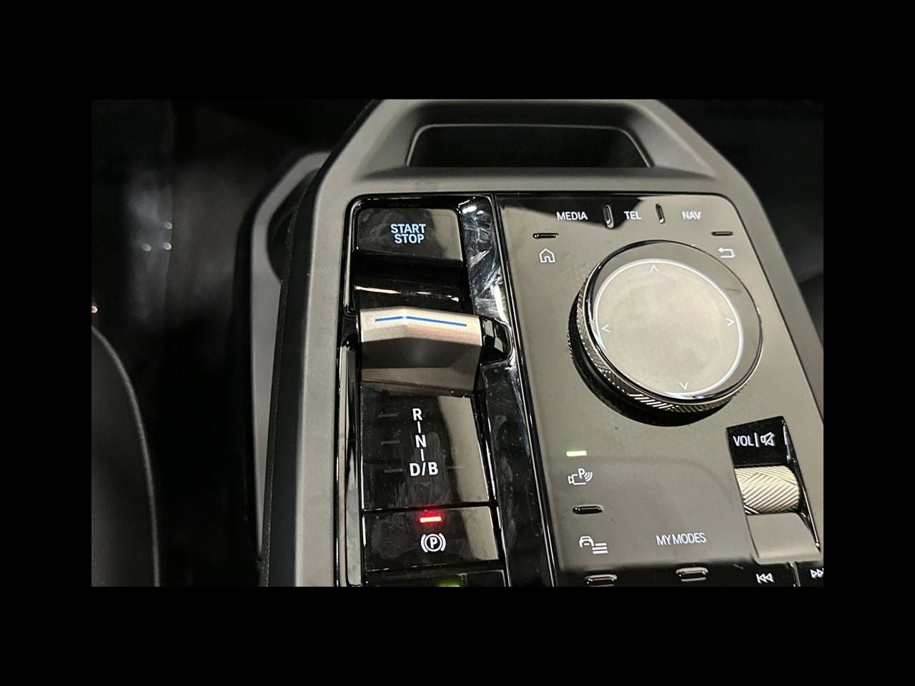 2024 BMW iX xDrive50